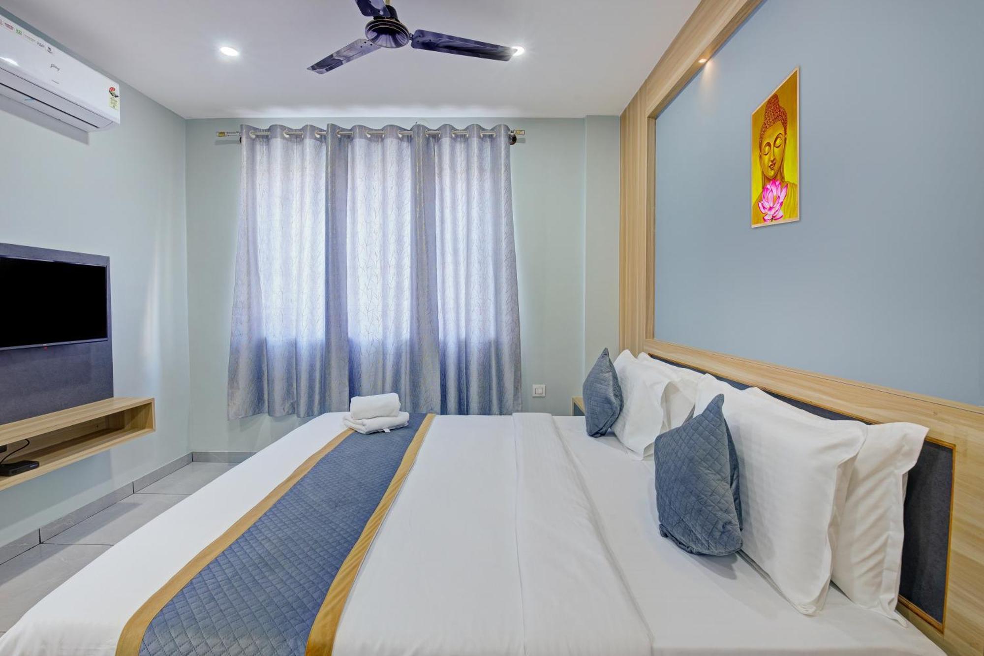 העיר בנגלור Hotel Park Lane Yelahanka מראה חיצוני תמונה