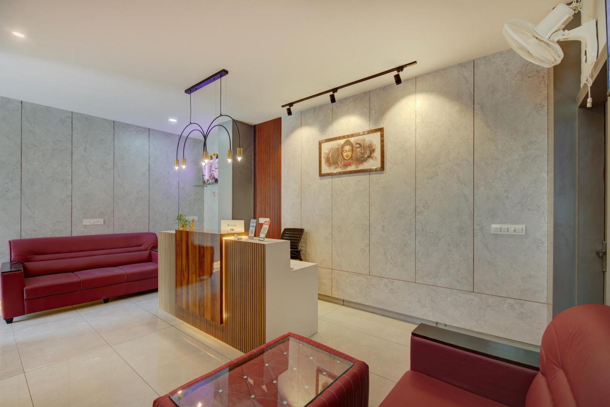העיר בנגלור Hotel Park Lane Yelahanka מראה חיצוני תמונה